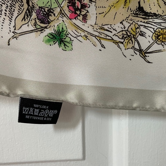 Silk Dragonfly Scarf - NWOT - Picture 10 of 12